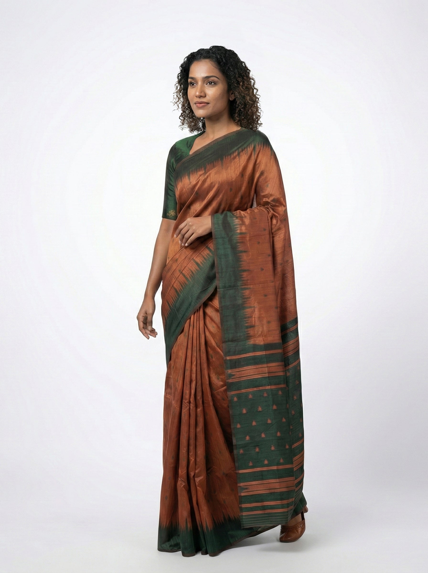 Semi Silk Wood Brown Saree with Contrast Bottle Green Blouse