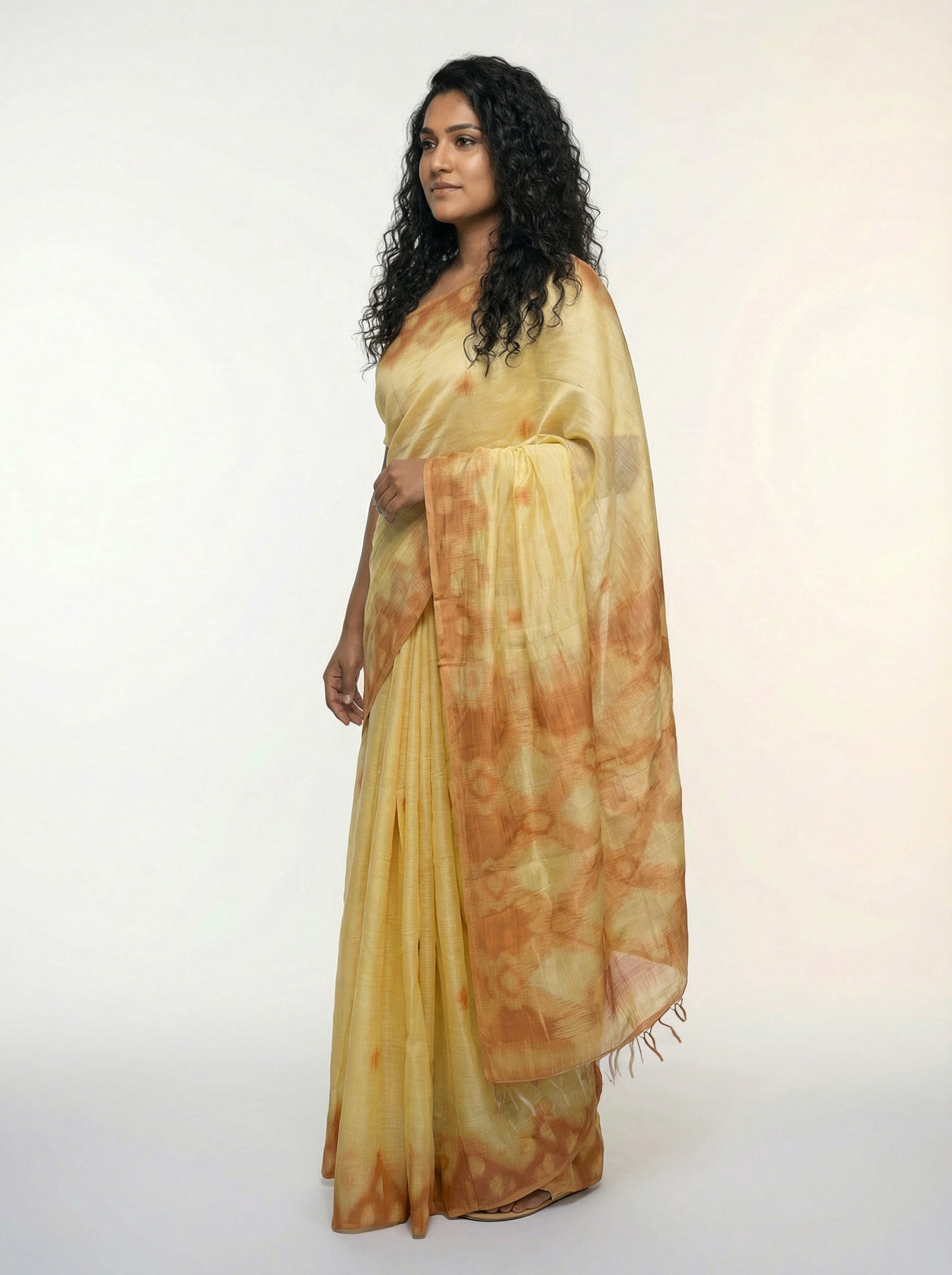 Art Silk Elegant California Peach Saree with Contemporary Ikat Pattern