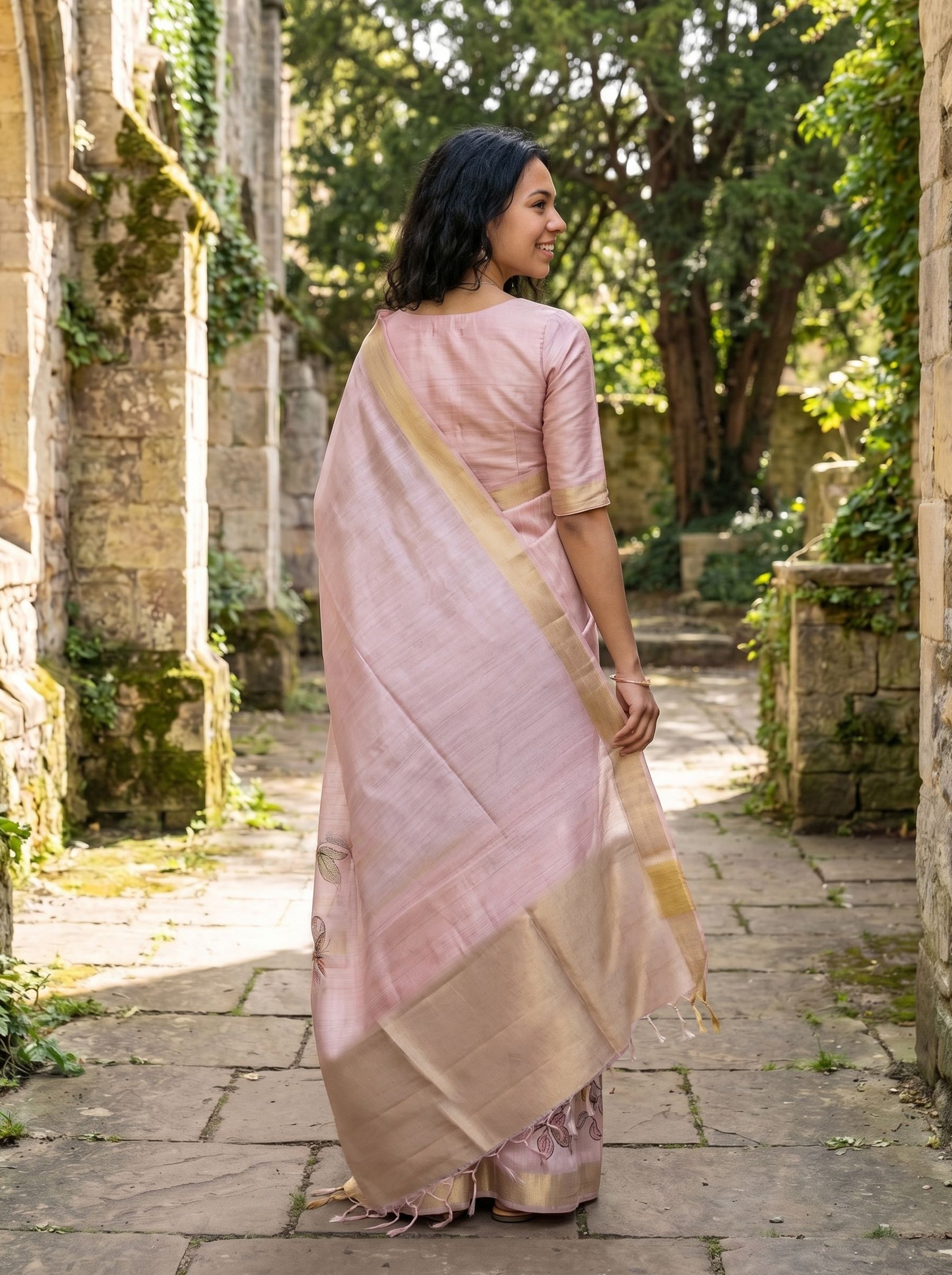Semi Tussar Baby Pink Multicolour Floral Pallu Saree