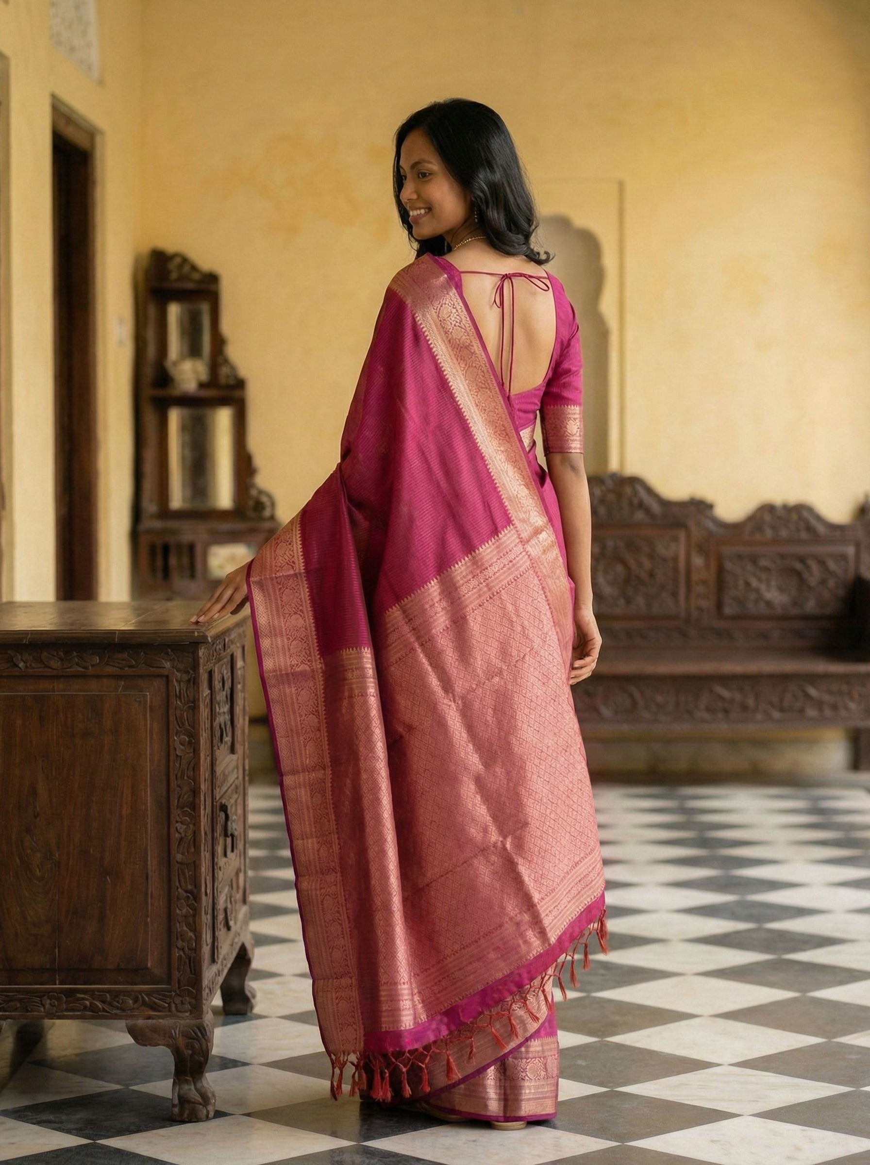 Kanjivaram Pure silk Wine Pink Striped Saree with Zari Border
