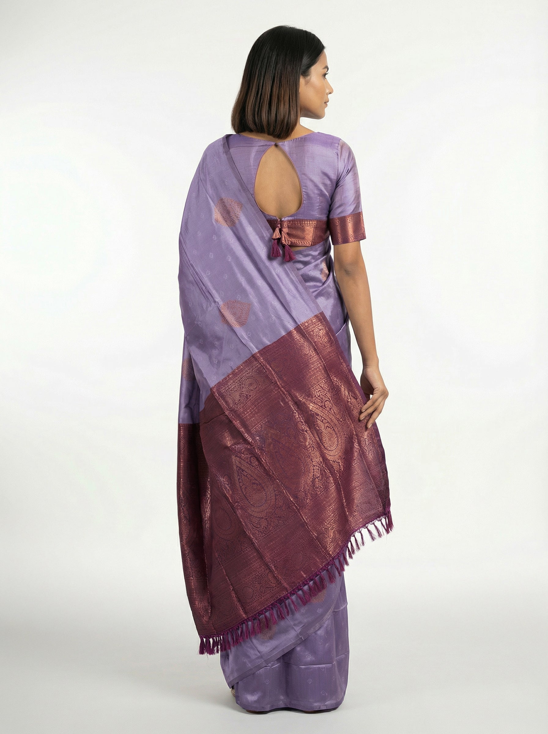 Semi Silk Women’s Lavender Saree with Rich Banarasi Pattern Pallu