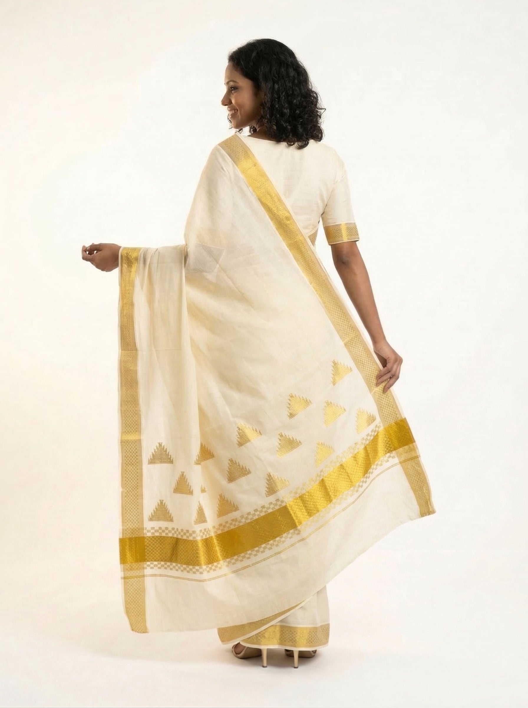 Cotton Cream Kasavu Border Set Saree with Golden Zari Pallu