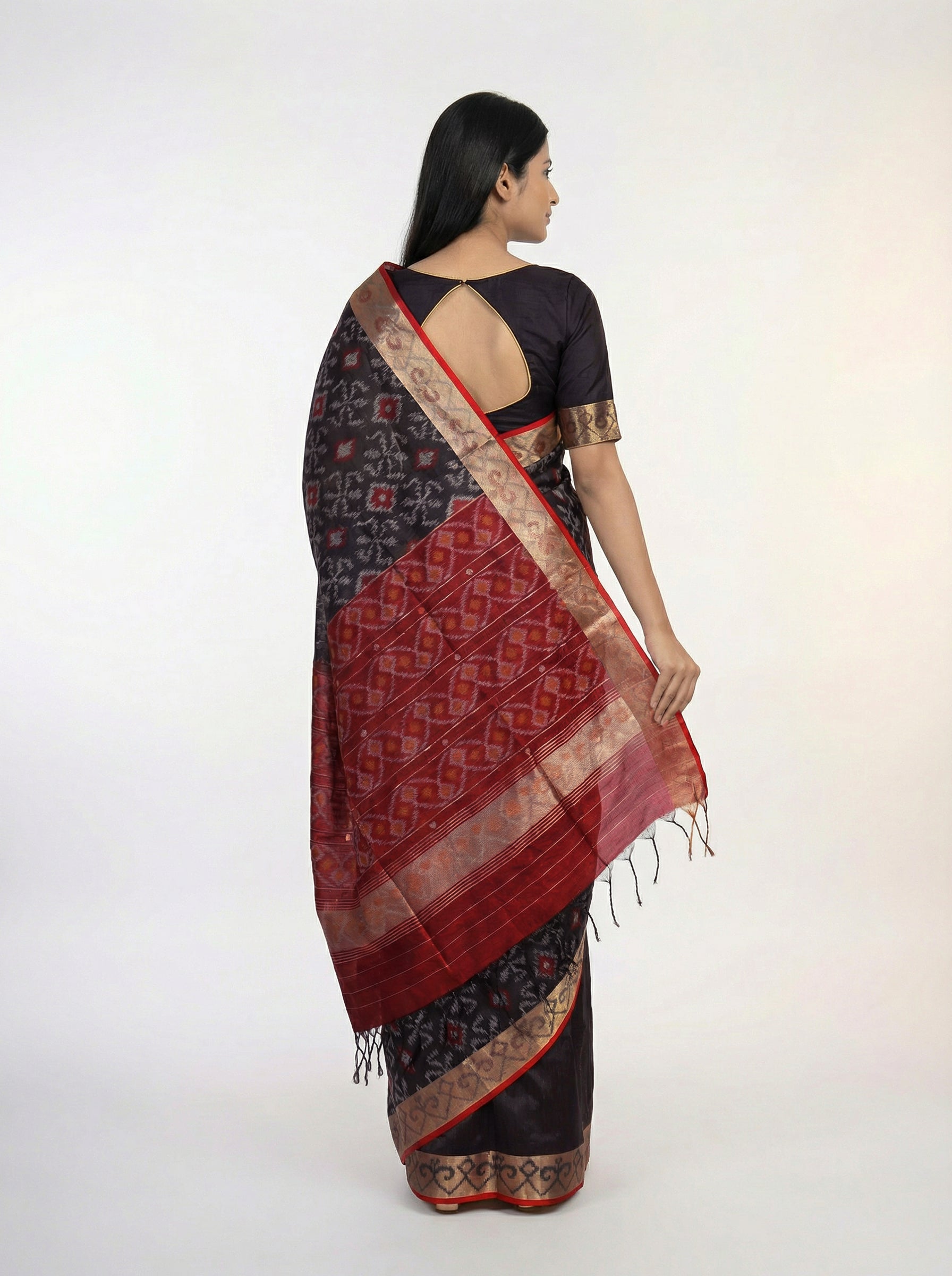 Semi Silk Black  Saree with Contrast Maroon Ikat Pallu & Plain Border Blouse