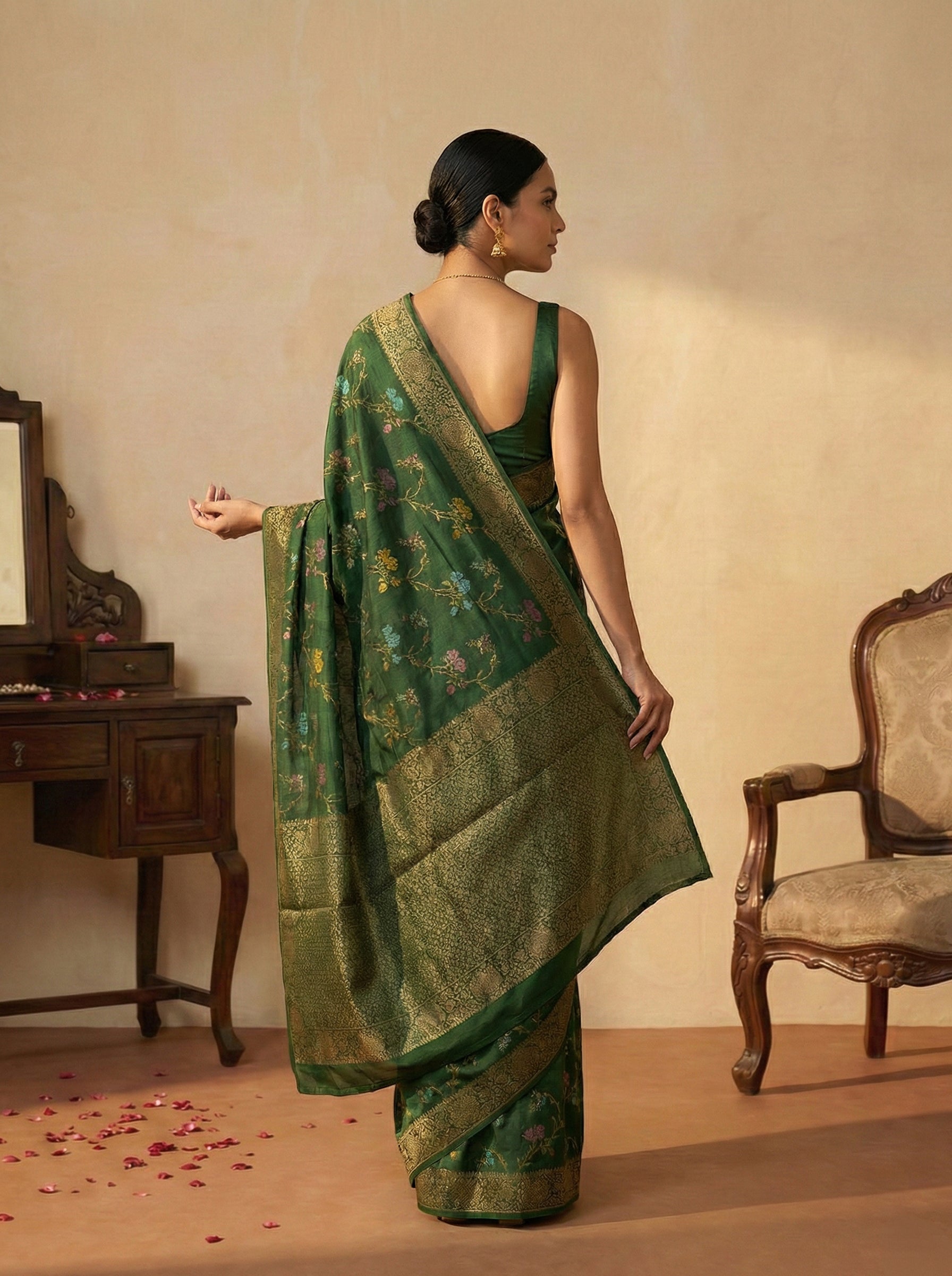 Jute Verdant Green Wildflower Lattice Saree