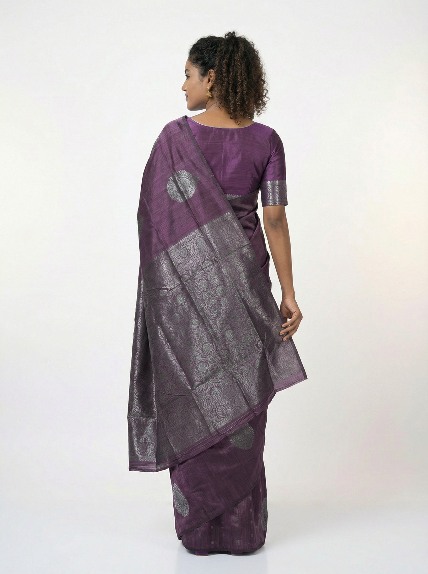Semi Silk Classic Pinot Noir Saree with Detailed Paisley Design