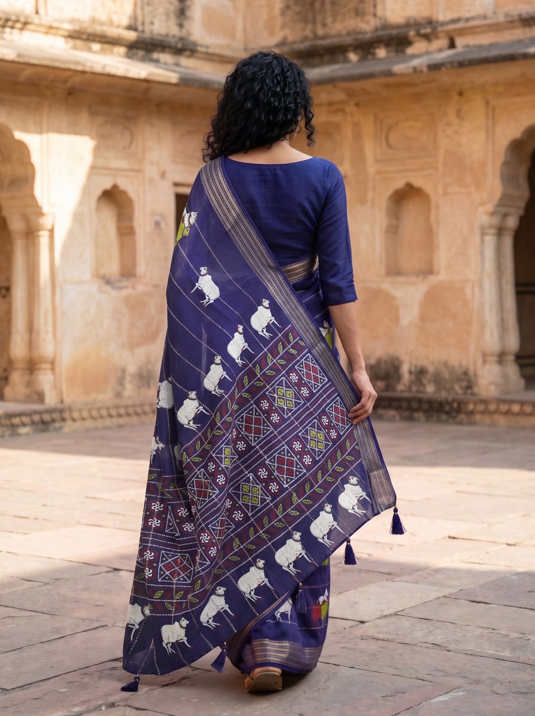Semi Tussar Navy Blue Animal Motif Saree