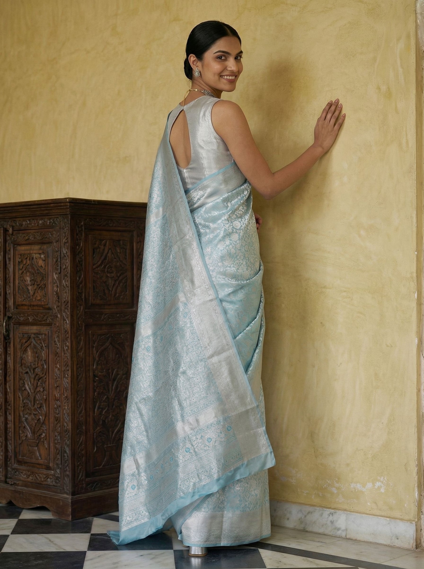 Kanjivaram Pure Silk Metallic Sky Blue and Silver Floral Motif Saree with Traditional Pallu