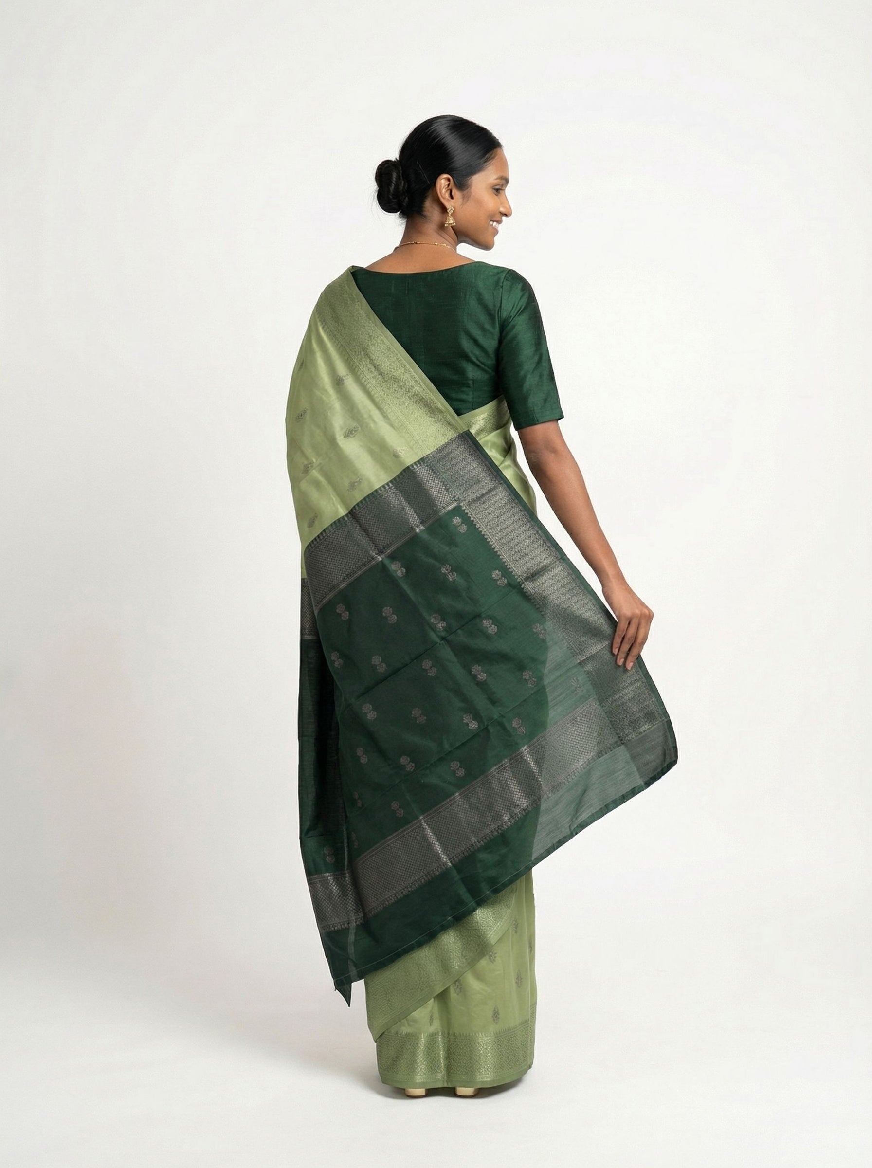 Art Silk Light Green Zari Woven Saree with Contrast Pallu and Butta