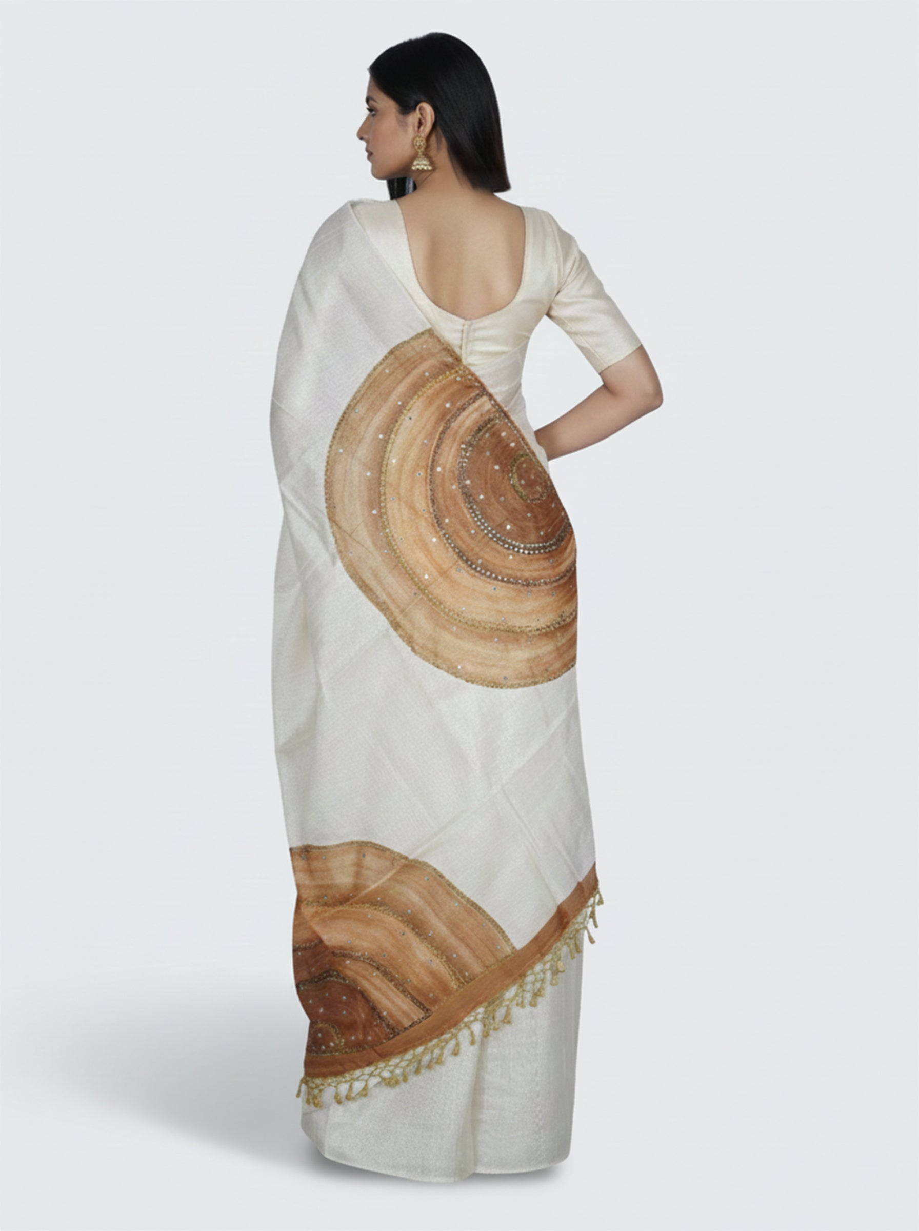 Semi Silk Women’s Ivory  Saree with Minimal Plain Design and Printed Blouse Piece
