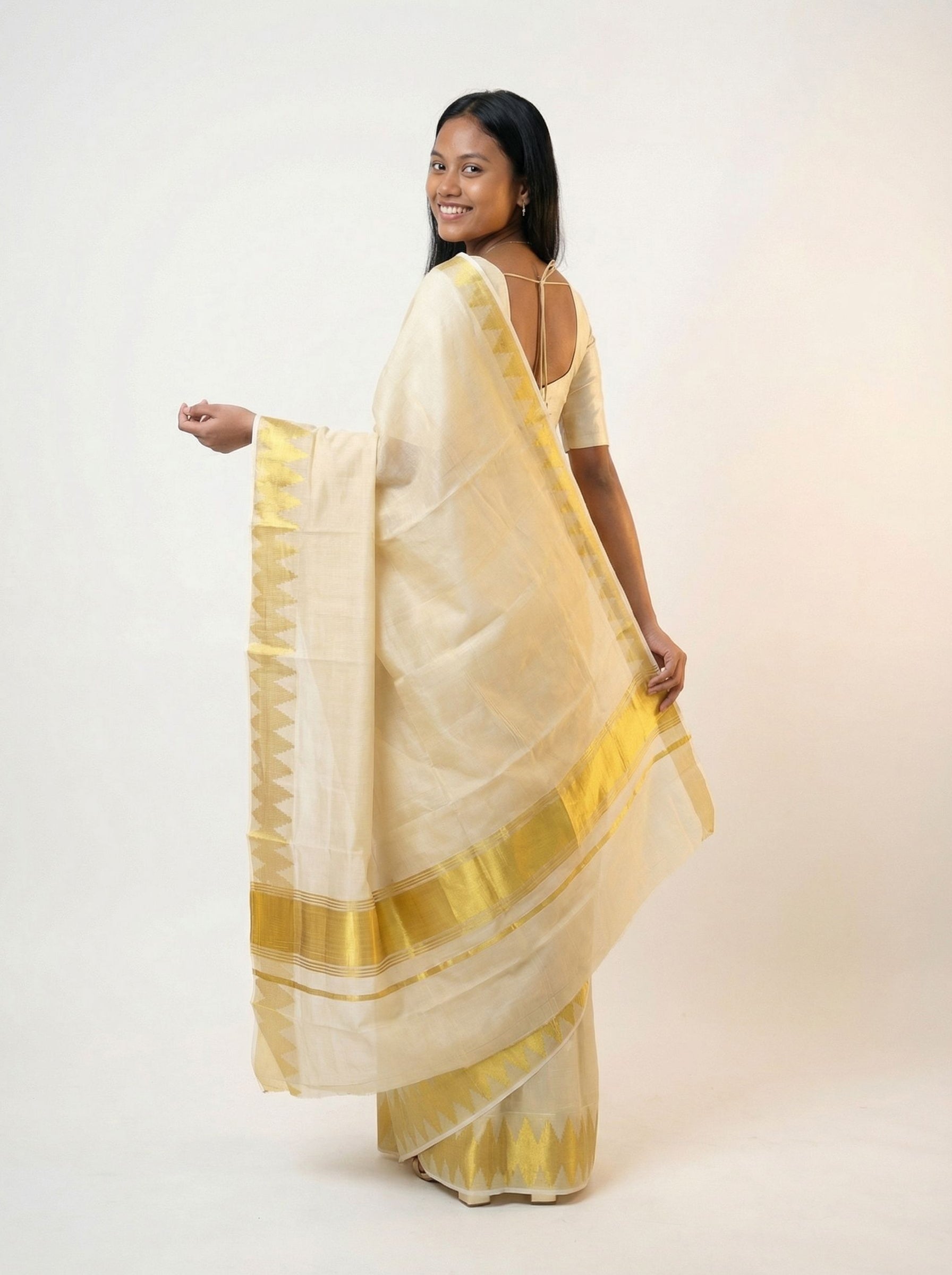 Cotton Kasavu Cream  Saree with Woven Geometric Zigzag Temple Border & Gold Zari Pallu