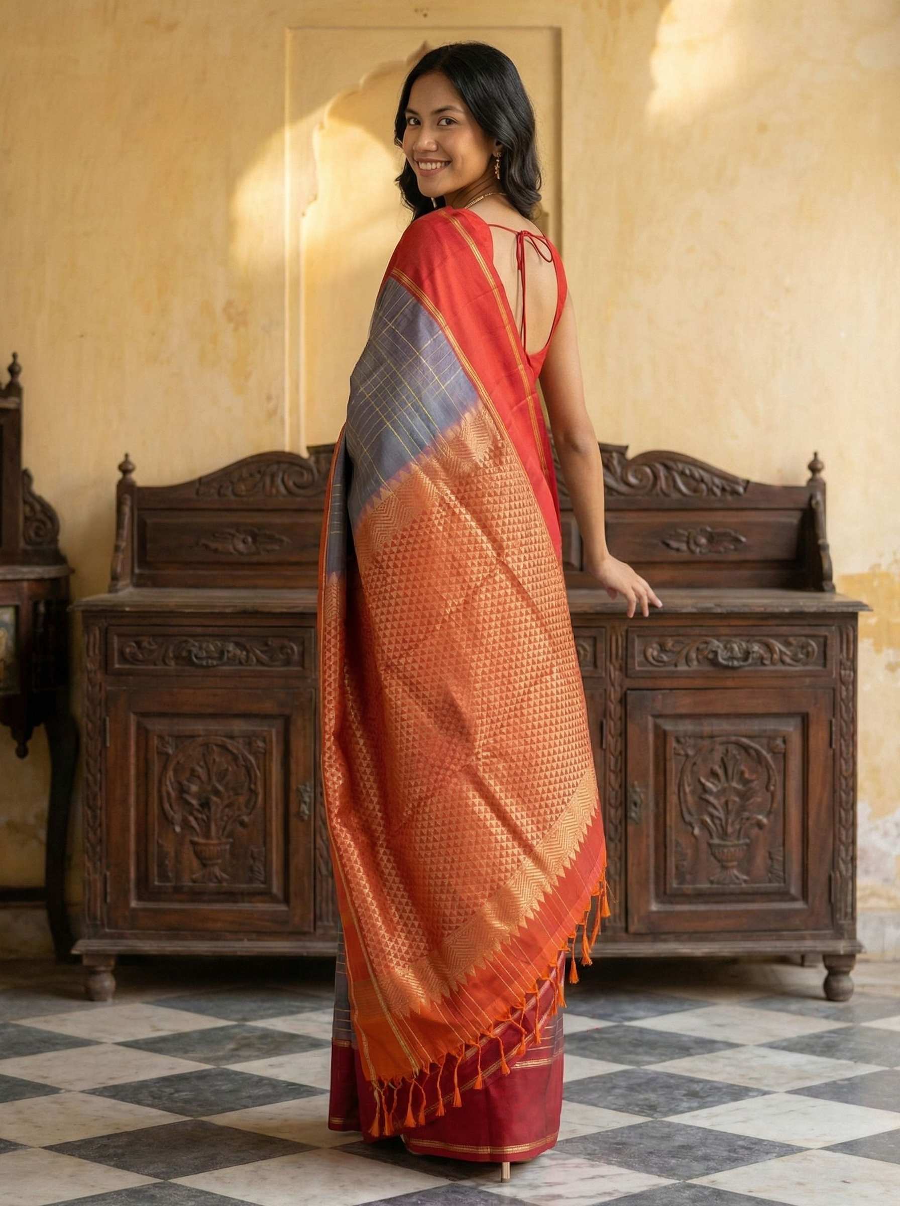 Kanjivaram Pure silk Grey and Red Checked Saree