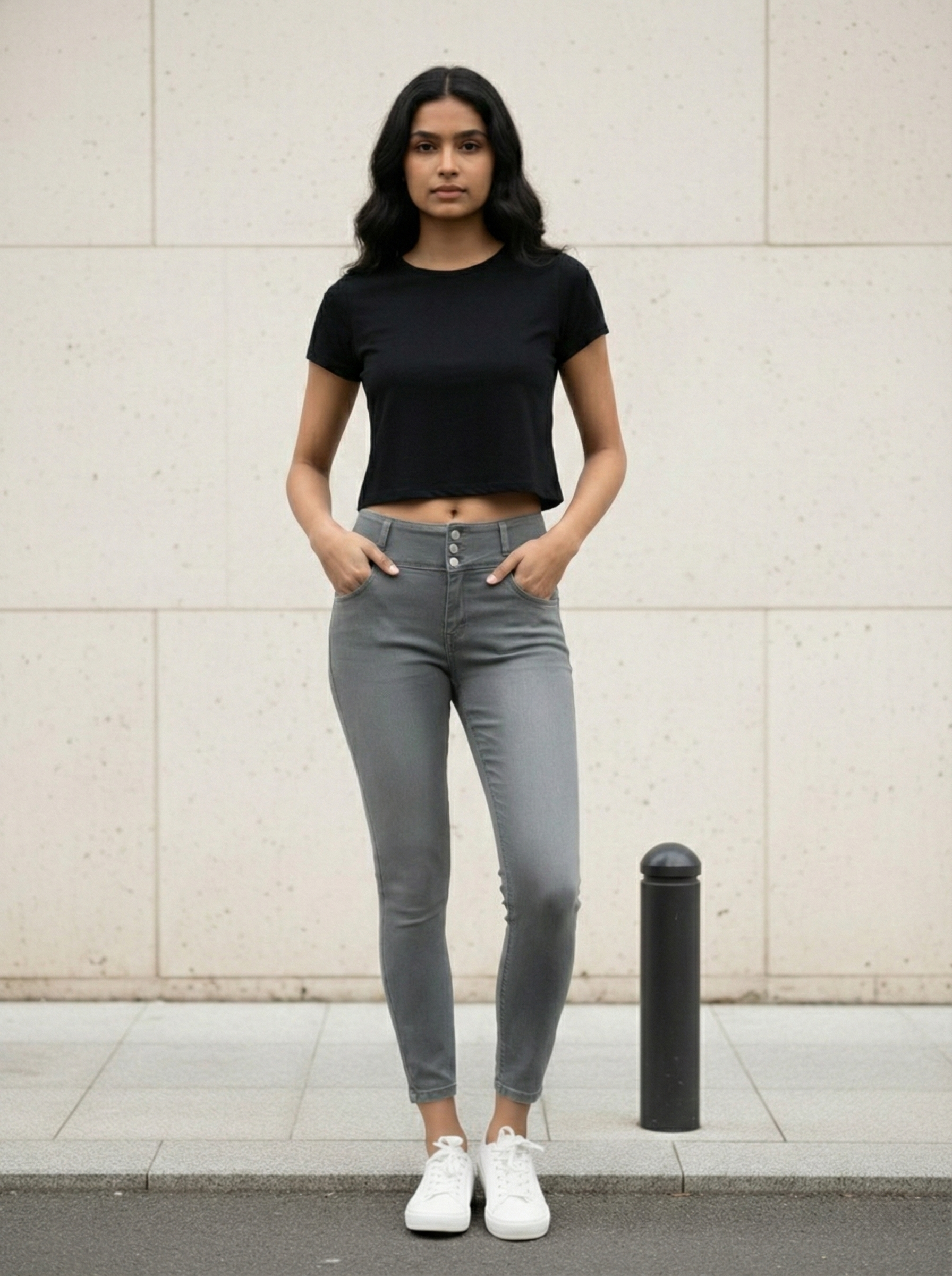 Light Grey 3 Button Ankle Length Jeans For Women