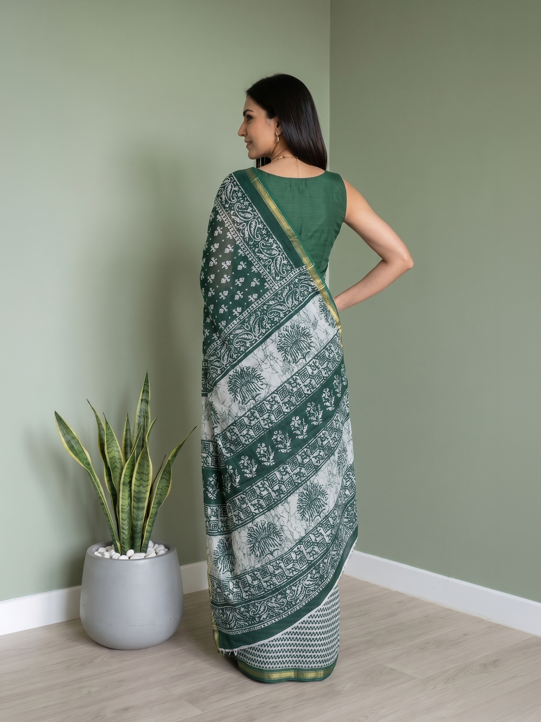 Cotton Forest Green Floral Batik Printed Saree with Zari Border