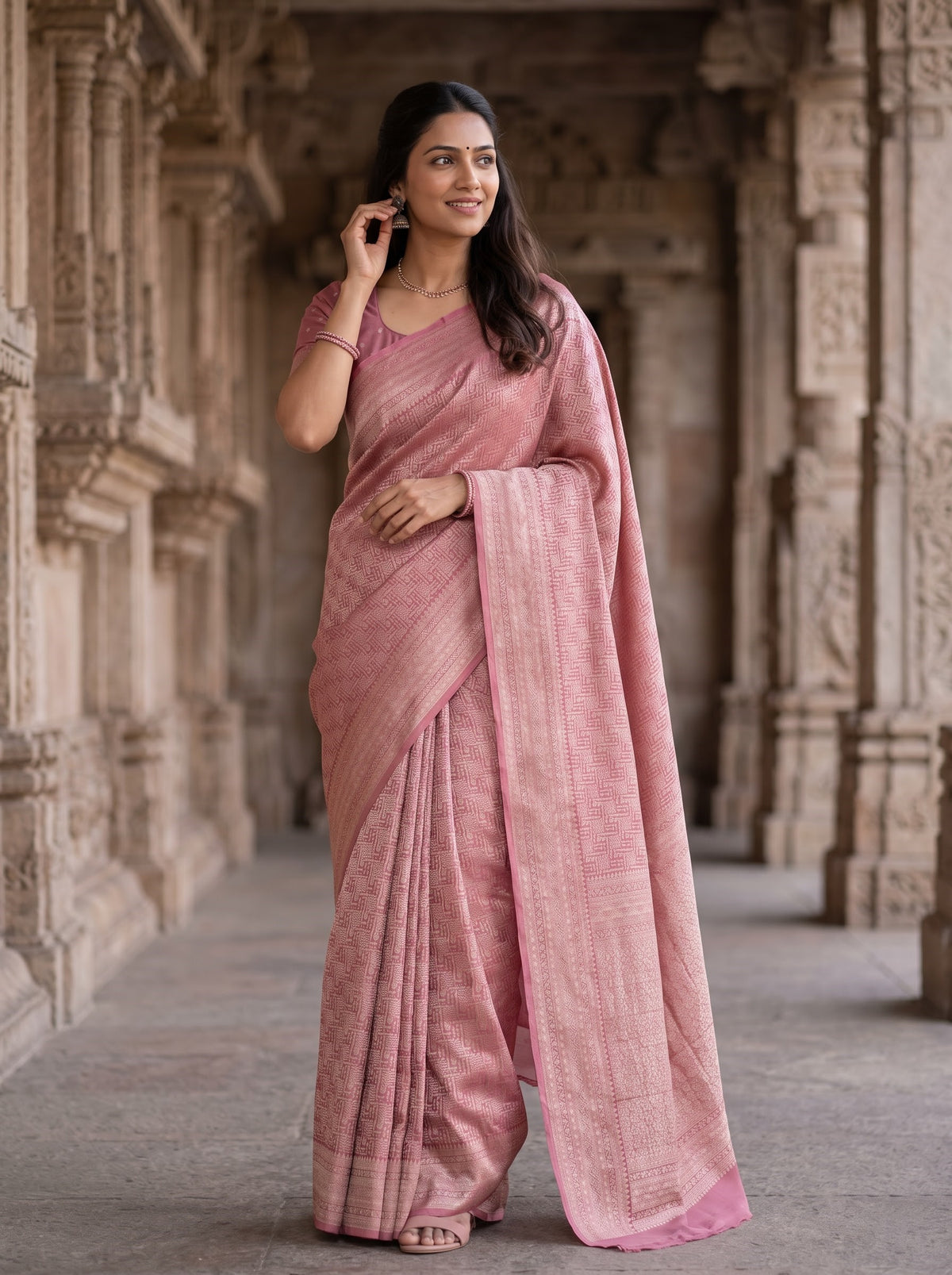 Banarasi Silk Dusty Pink and Zari Geometric Jaal Saree