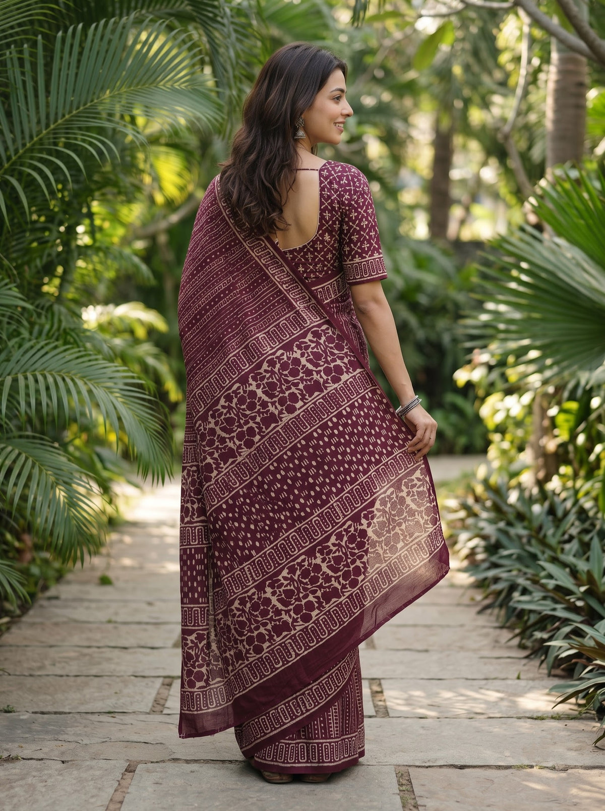Cotton Wine Maroon Saree with Cream Floral Jaal Printed Pallu and Greek Key Border