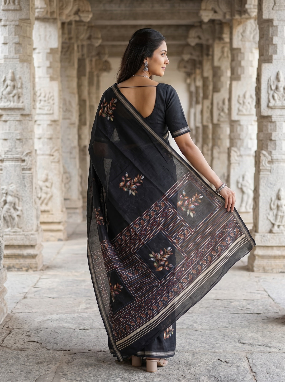 Semi Tussar Black Saree with Painted Style Leaf Sprig Buttas and Traditional Border Pallu