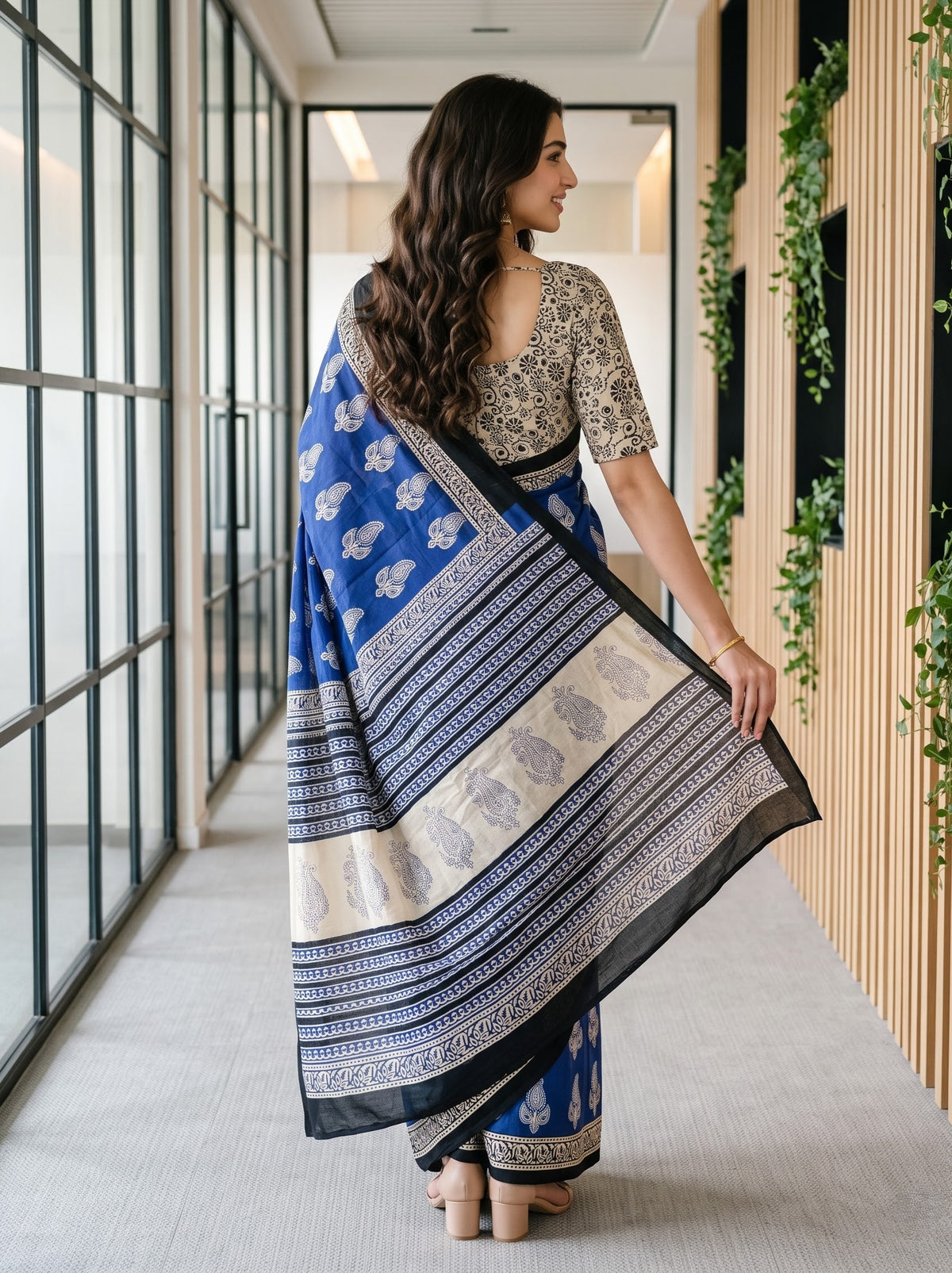 Cotton Royal Blue Saree with Cream Paisley Motif Pallu and Black Striped Border