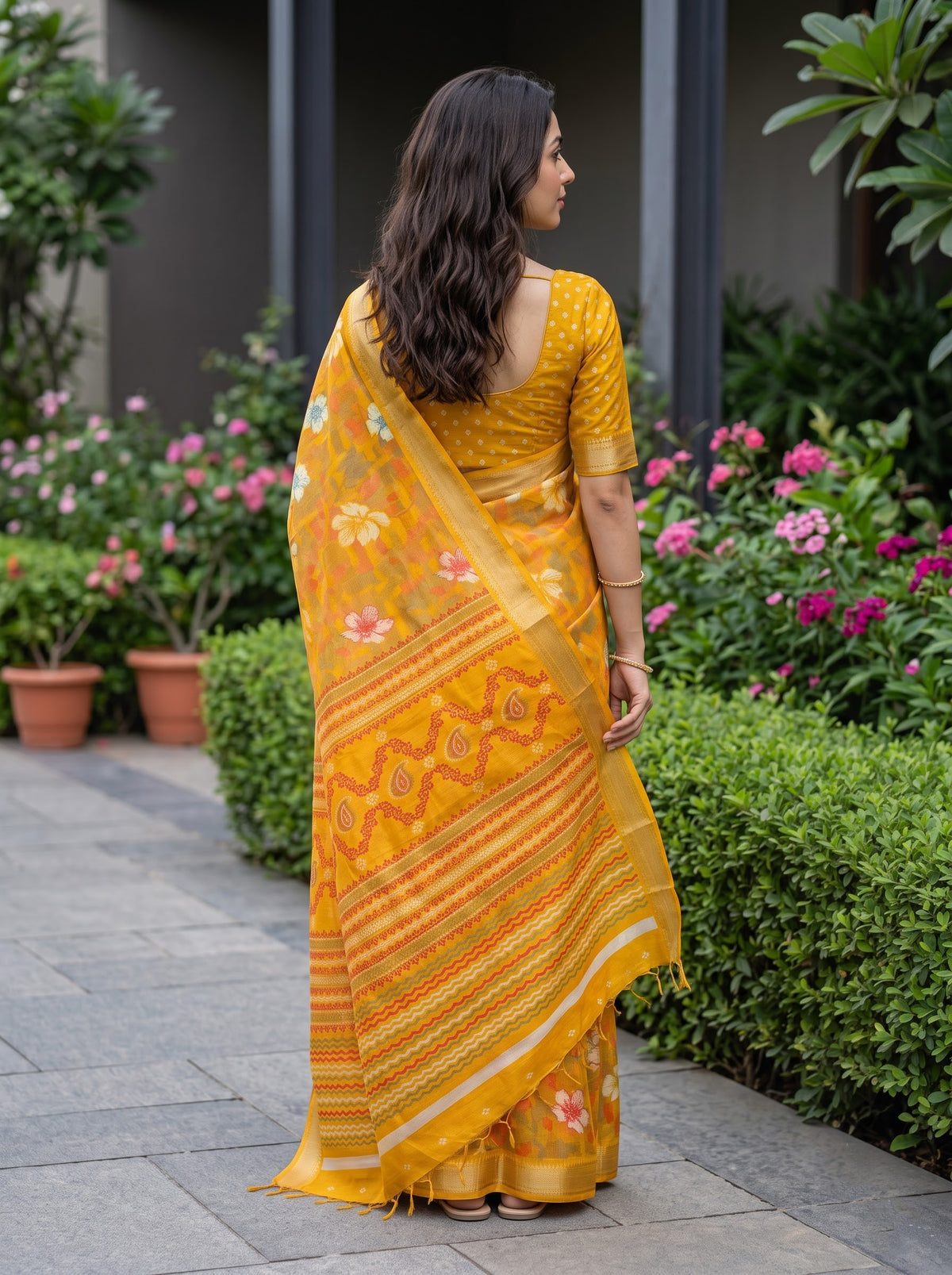 Polycotton Mustard Yellow Saree with Paisley Motif Zigzag Striped Pallu