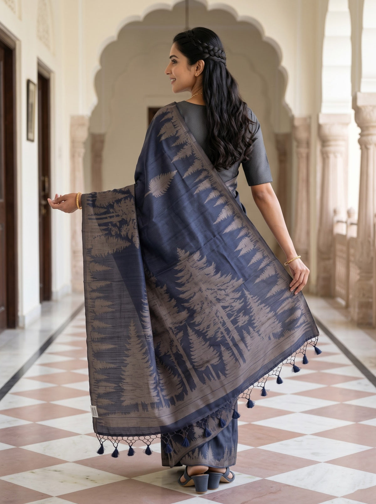 Matka Silk Navy Blue Fern Leaf Print Saree
