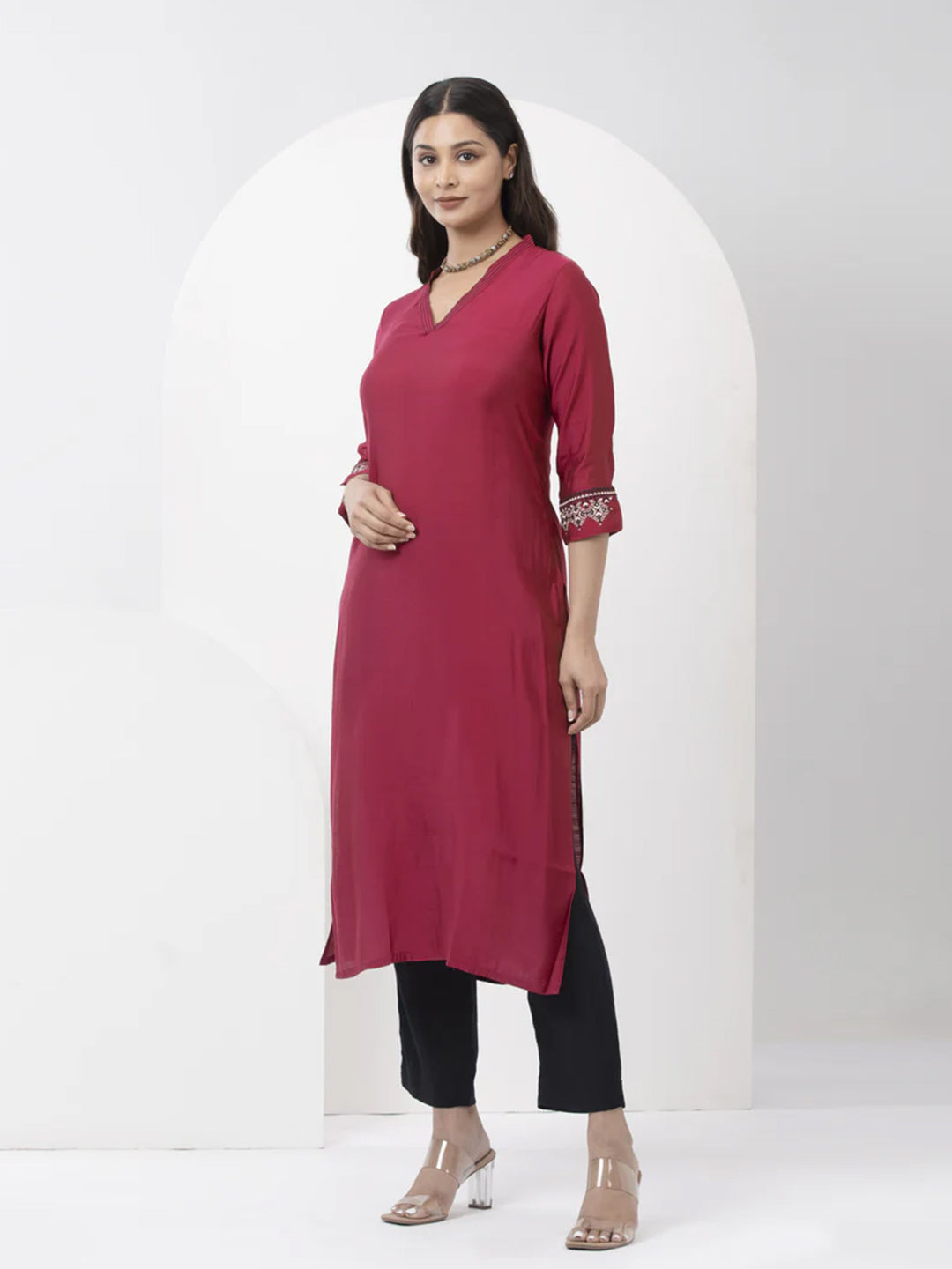 Kurta with Contrast Embroidered Sleeves - Pink