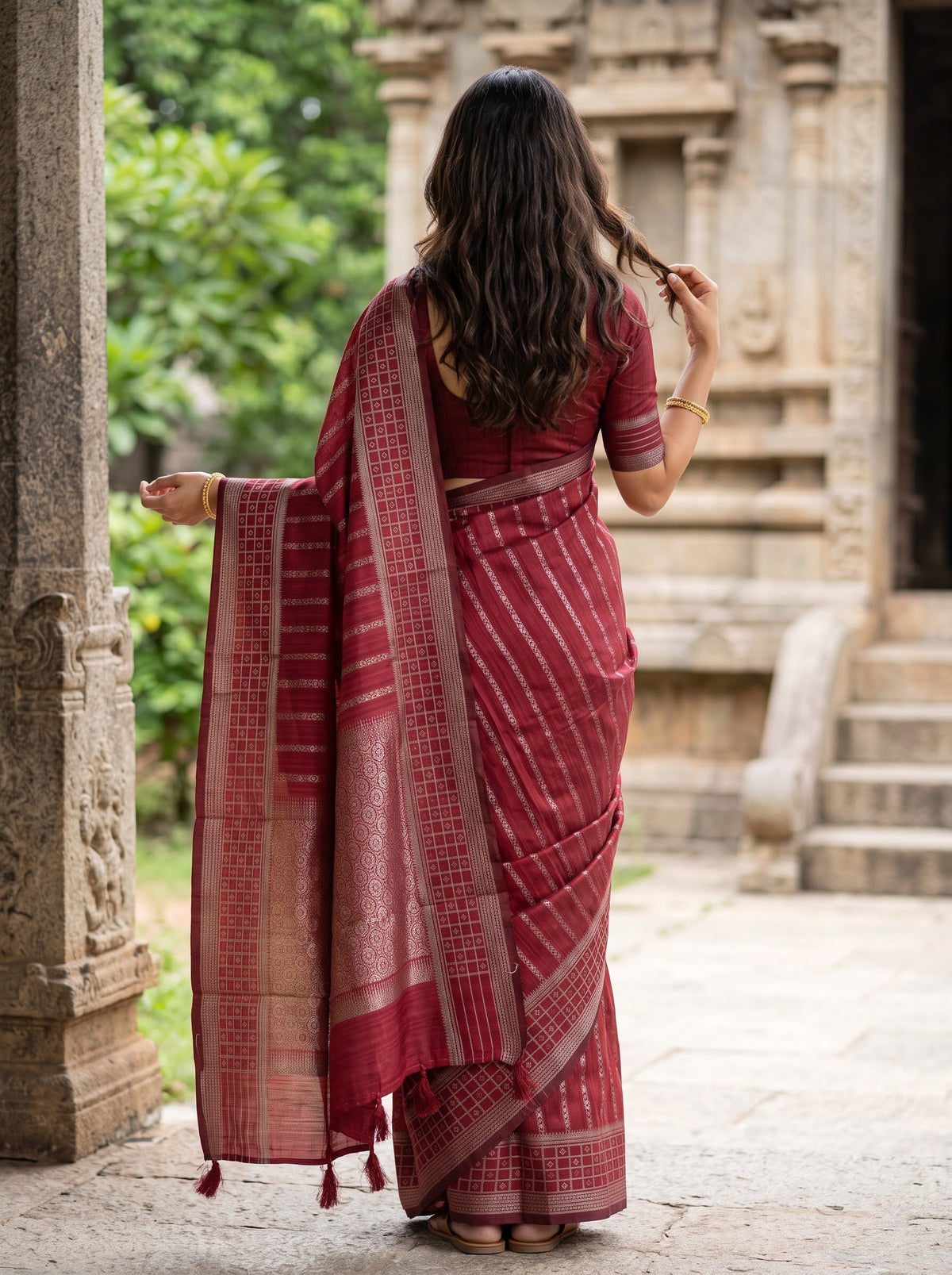 Matka Silk Red Golden Pinstripe Circular Floral Medallion Pallu