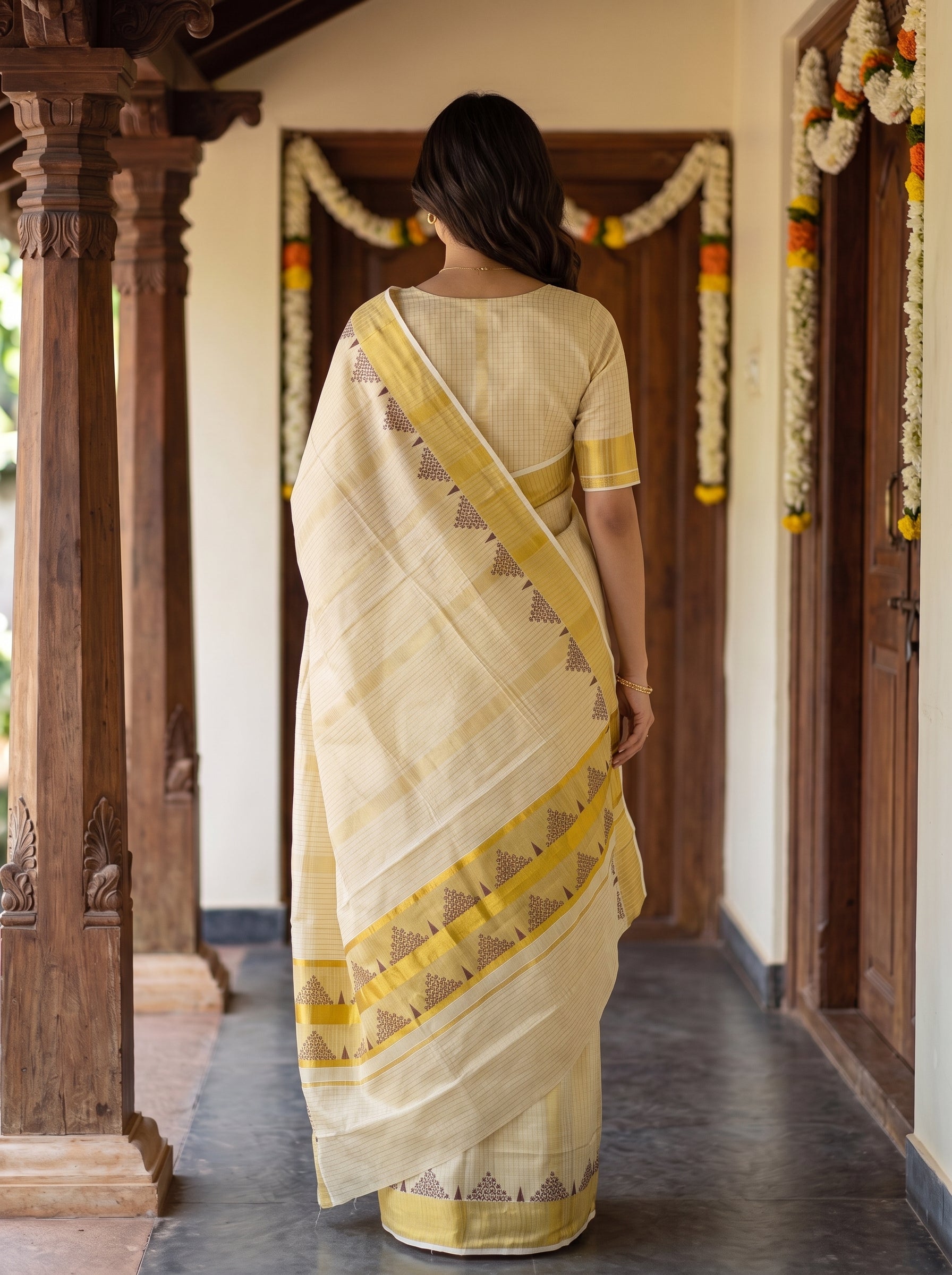 Tissue Cream Tribal Knot Border Onam Special Kerala Saree