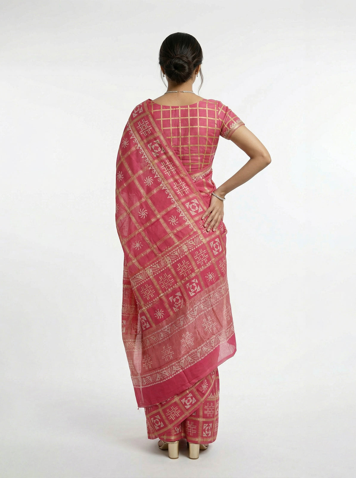 Cotton Rani Pink Traditional Block Print Saree