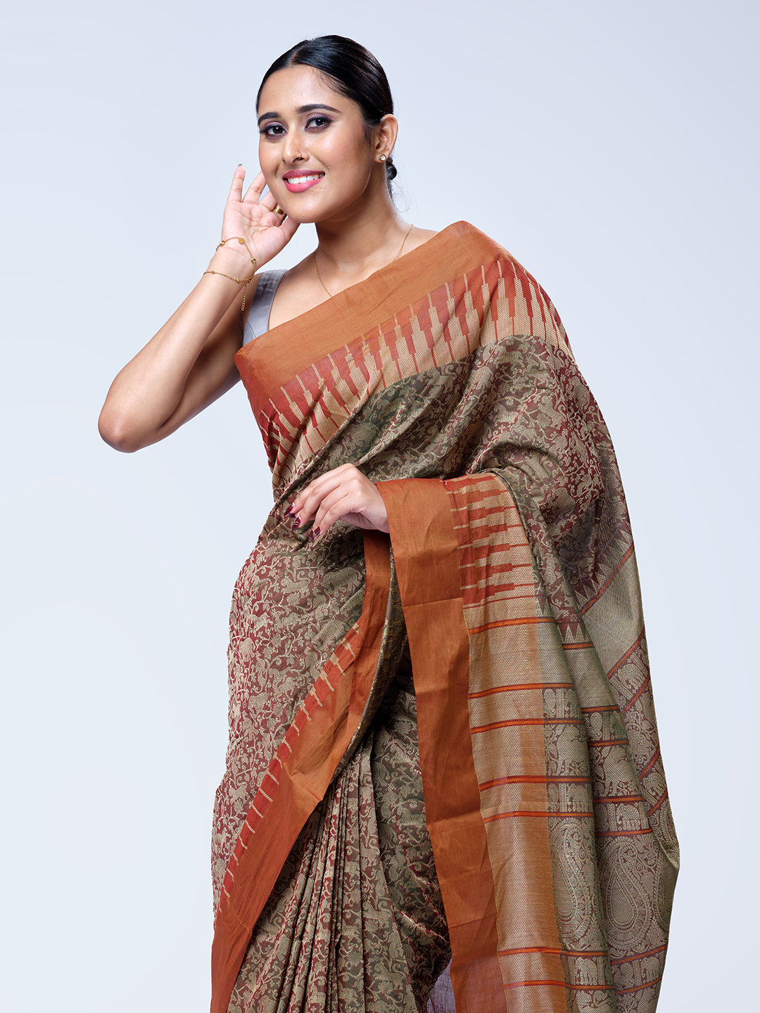 Saddle Handloom Cotton Saree