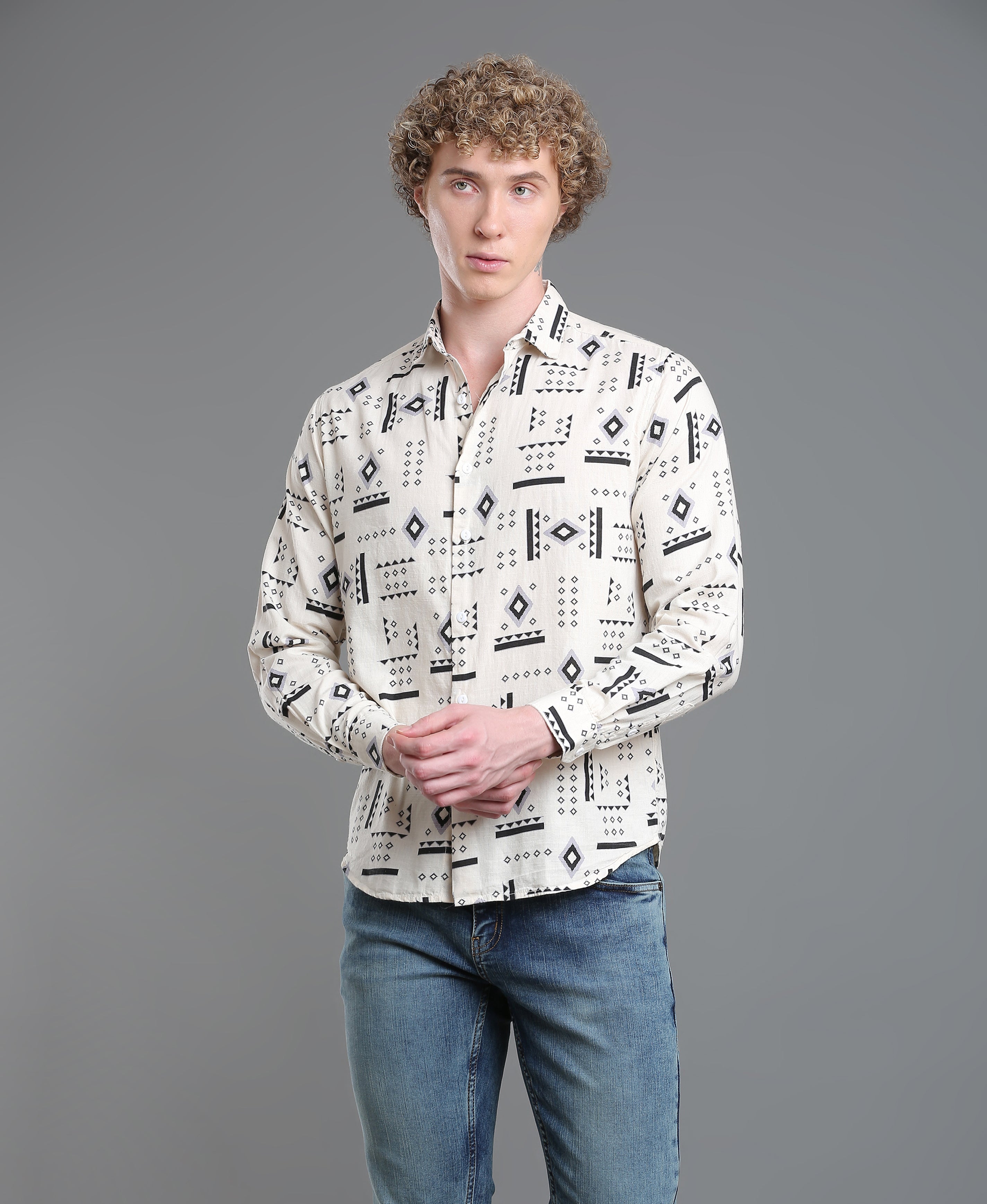 Frosted Sands Slim Fit Black Printed Shirt For Men