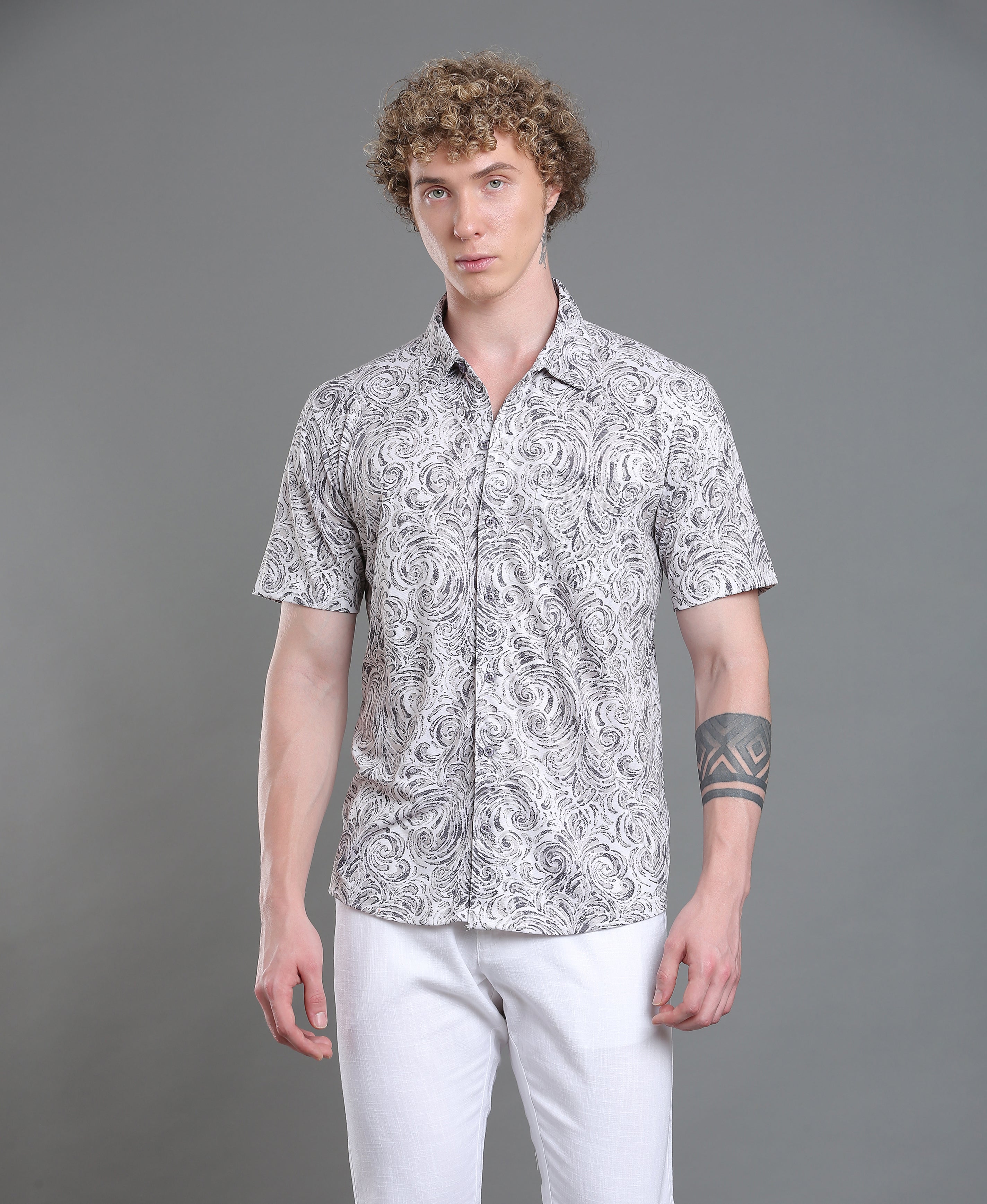 Vivid Poly Cotton Print Slim Shirt For Men